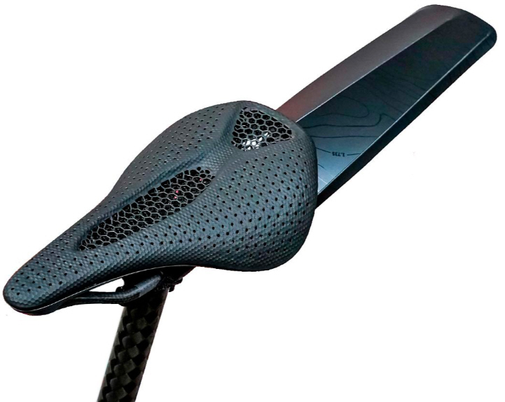 Topolines nero
